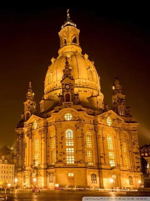 Dresden Am See/ Suite Mit Einem Schlafzimmer, Kuche & Balkon Alemanha