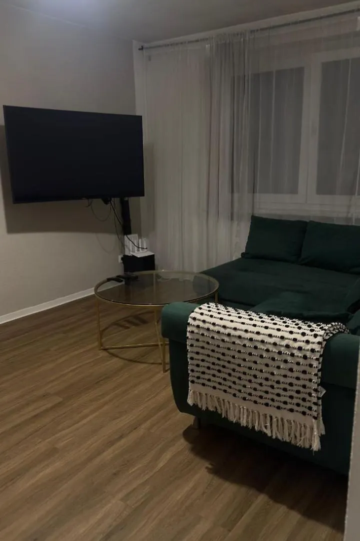 Dresden Am See/ Suite Mit Einem Schlafzimmer, Kuche & Balkon Alemanha